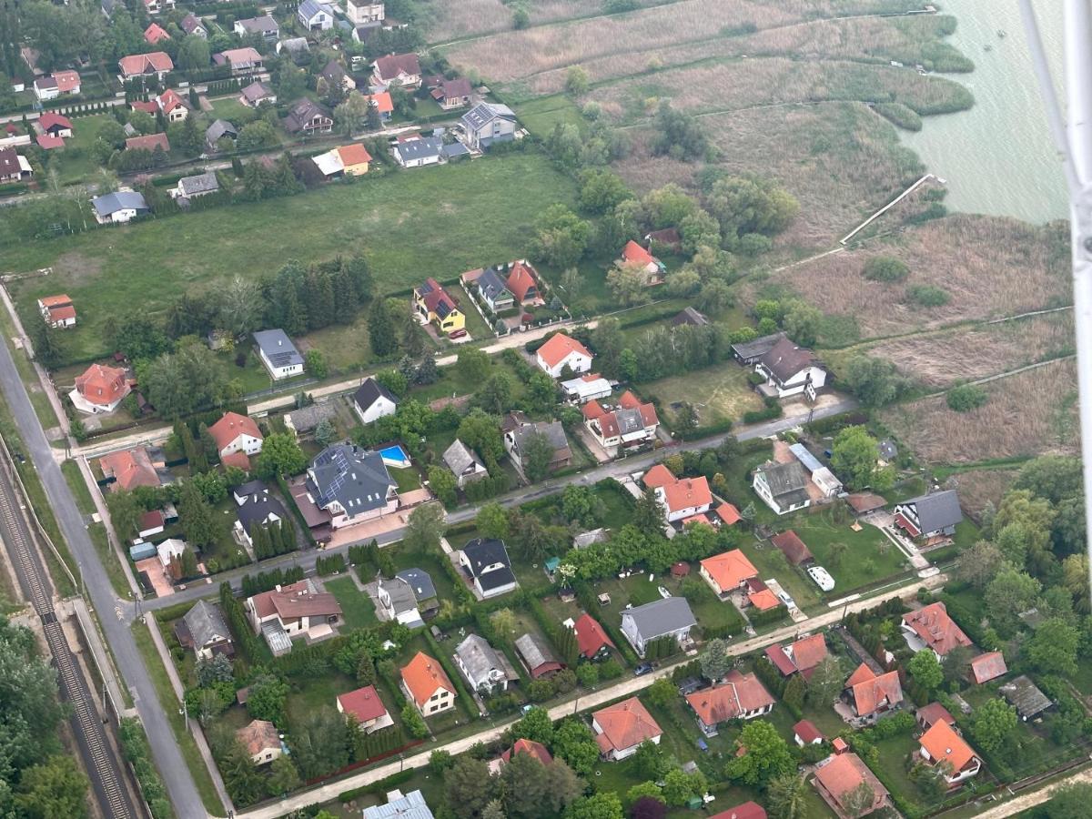 Topart Apartman I Balatonfenyves Εξωτερικό φωτογραφία