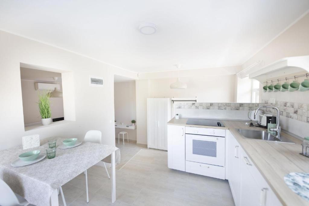 Topart Apartman I Balatonfenyves Εξωτερικό φωτογραφία